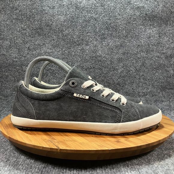 Taos Footwear Shoes - Taos Star Shoes Women’s size 9 Low Top Canvas Gray Sneakers